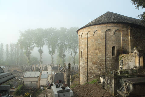 L'église Saint-Pierre de Rhèdes à Lamalou-les-Bains ©G.Souche