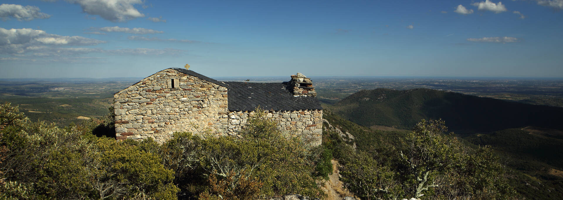 Vue depuis l'hermitage de Saint-Nazaire de Ladarez ©G.Souche
